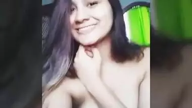 Desi Cute Girl Self Record Her Boobs Show for Her BF