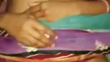 Desi bhabhi hairy pussy and milky boobs show