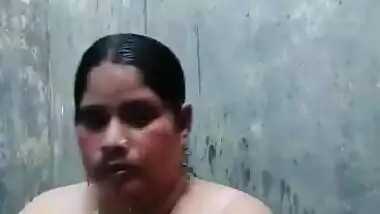 Bangladeshi married wife nude bathing video