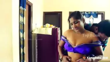 Pervert fucks a busty maid in a desi sex video
