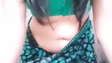 Indian Hot Sexy Soniya Bhabi