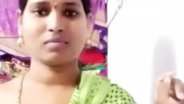 Tamil hot family girl striptease video leaked