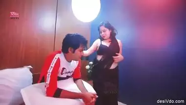 Desi Supper Hot Chandni Bhabhi R omance And Fucking