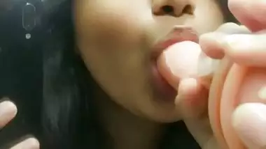 Big boobs Indian girl sucking dildo viral show