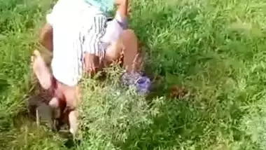 Open field XXX with local dehati randi caught by locals