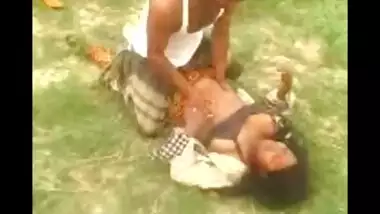 Desi Indian Big Boob aunty captured outdoor part 4