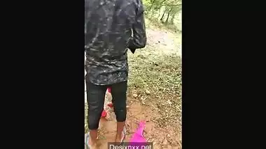 Desi lover outdoor caught