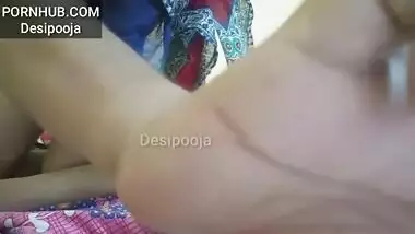 Desi Bhabhi - Delhi Wali Desi Girlfriend Ki Jor Se Chut Mari (hindi Audio)