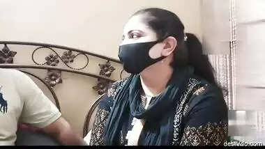 Desi Aunty BJ on Live Show