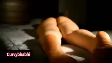Sexy Desi Indian Bhabhi Feet Massage