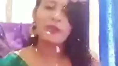 Desi Sexy Bhabi HOT Live