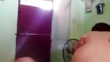 Indian Village girl hard fuck with boyfriend in room