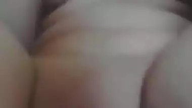 Karachi Teenage Girl Fingering Vagina Video