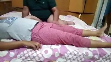 Hot Indian Wife Massaged by Stranger while Husband Shoots Video