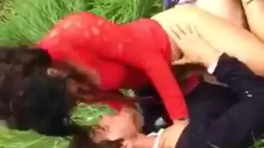 college lovers having sex in jungle