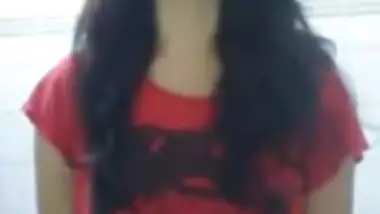 Desi girl showing boobs to her boyfriend