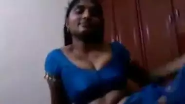 Hot Telugu Wife Showing Nude Body