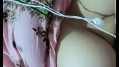Karachi aunty naked show video