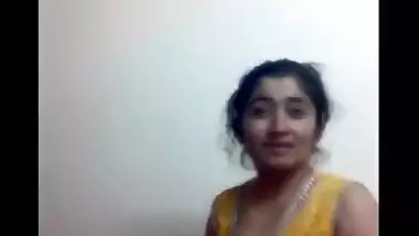 Cheating gorgeous bhabhi and Devar sex Masti