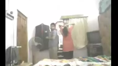 Desi mms sex scandal of Indian girl with horny neighbour chap