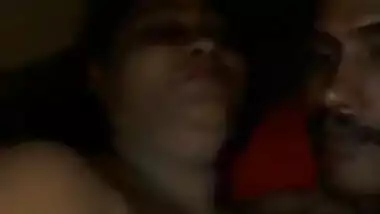 Desi sexy bhabi mid night fun