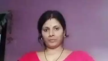 Village bhabhi naked big boobs and viral nude show