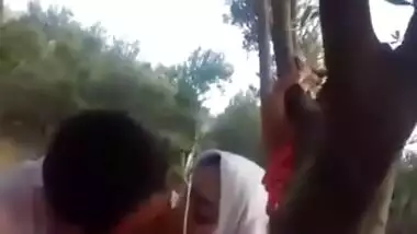 Desi Judva Bhai Bahan Latif Ltifa, Doggy Outdoor Hijab Muslim