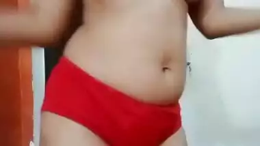 Latasha17 Showing Boobs & Ass and Dancing on StripChat Live