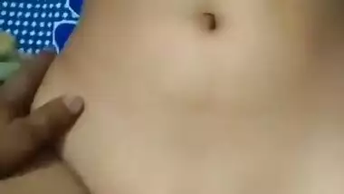 Small tits Desi girl fucking XXX MMS