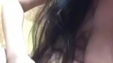 Horny paki Girl Showing Boobs and Pussy