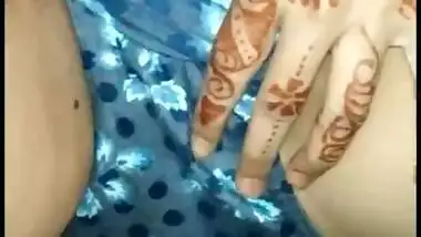 Desi cute girl show her clean saved pussy