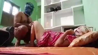 Indian desi young couple sex in home