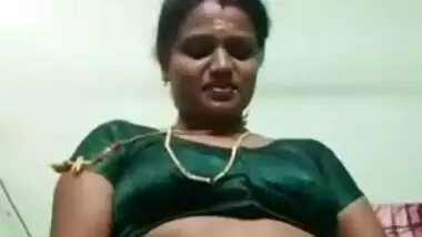 Mallu housewife stripping