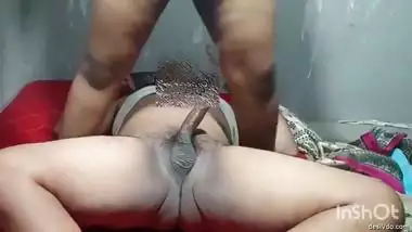 Tamil big ass aunty dangling thaali boobs riding on top hard pumping with sound