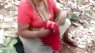 Desi old aunty