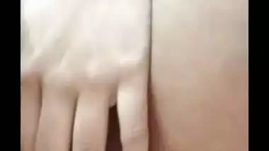Beautiful hairy pussy rubbing on live cam by horny GF
