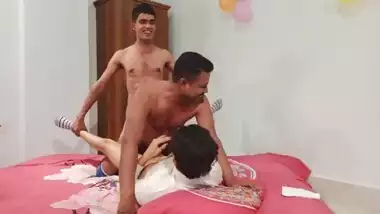 Desi Indian shathi khatun ki horny blowjob and sucking A girl and two boys xxx porn videos home sex