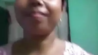 FSI porn blog videos of a breasty lonely Telugu wife