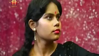 Pyasi Bhabhi – Full Indian Porn Movie