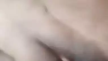 Shaved Pussy Desi Bhabi Ki Chudaii