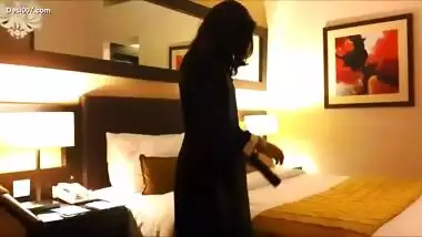 Newly married bhabi in hotel on honeymoon