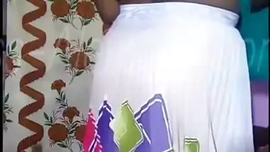 Sri Lankan - New Sex Video 2020 අලුත්ම එක,කොල්ලට යවපු වීඩියෝ එක ලීක් වෙලා