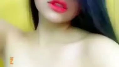 Super sexy girl sex tease MMS selfie video