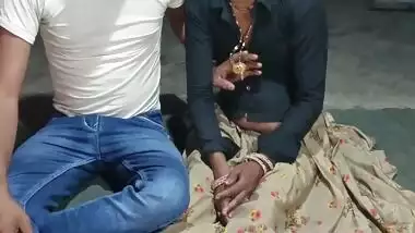 Village Wife Hardcore Sex With Her Own Hushband(official Video By Sexybhabhi2)