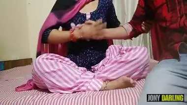 Indu Chachi Ne Rupay Bhi De Diye Aur Chudayi Bhi Karwai By Jony Darling