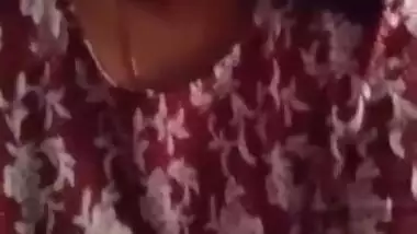 Today Exclusive- Sexy Bhabhi Showing Her Boobs And Blowjob