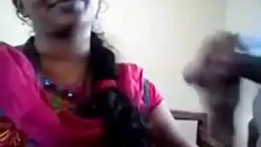 Desi office secretary’s first blowjob with her boss