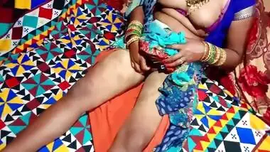 Desi Bhabhi Ki Chut Chood Ke Bhosda Bana Diya Hindi Porn Video Clear Audio