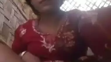 Village bhabi masturbating