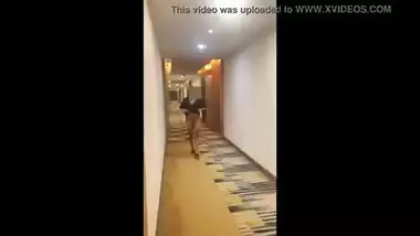 Desi Wife pranya Flashing in Hotel Corridor Naked